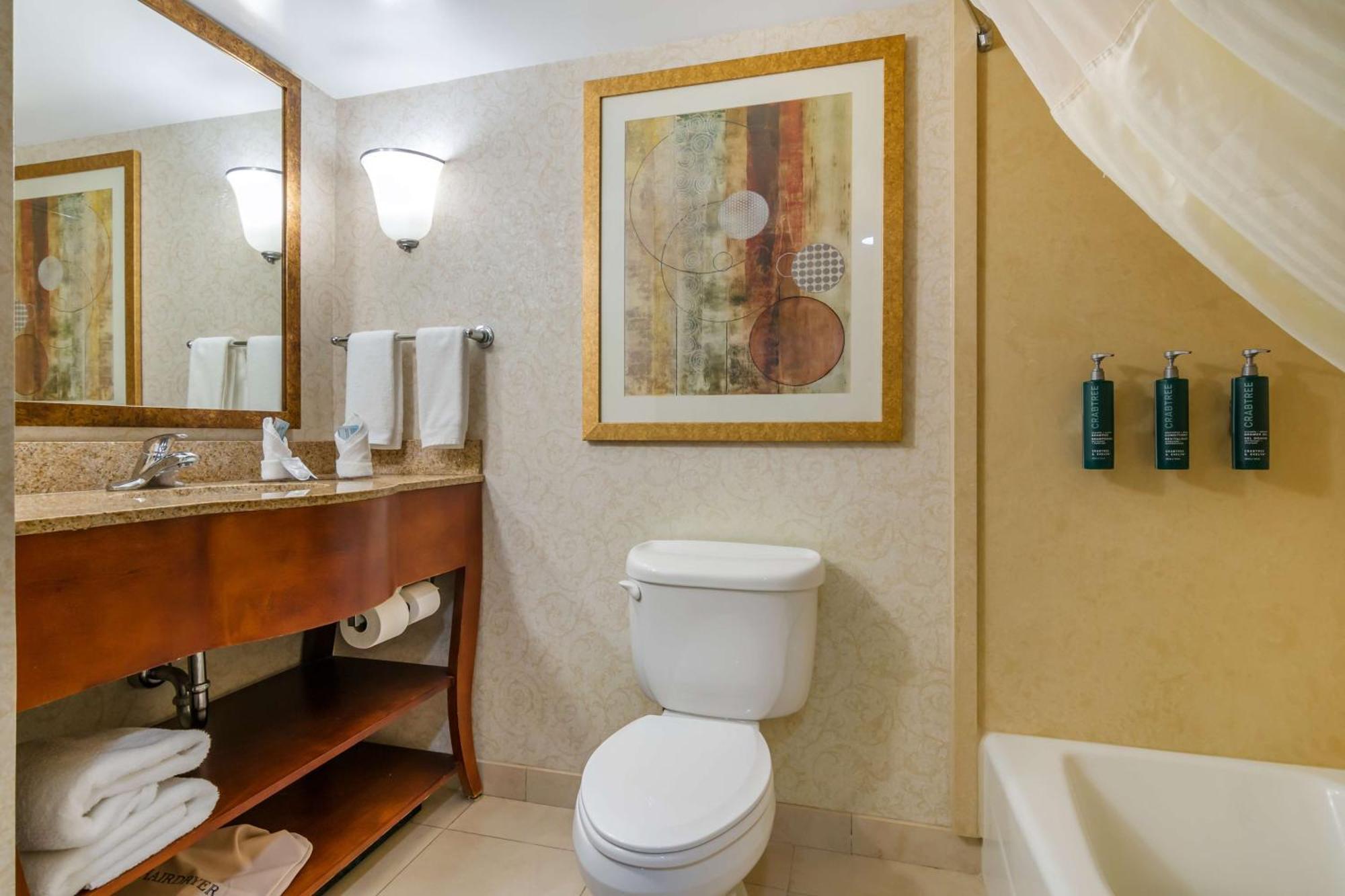 Doubletree By Hilton Джеферсън Сити Екстериор снимка