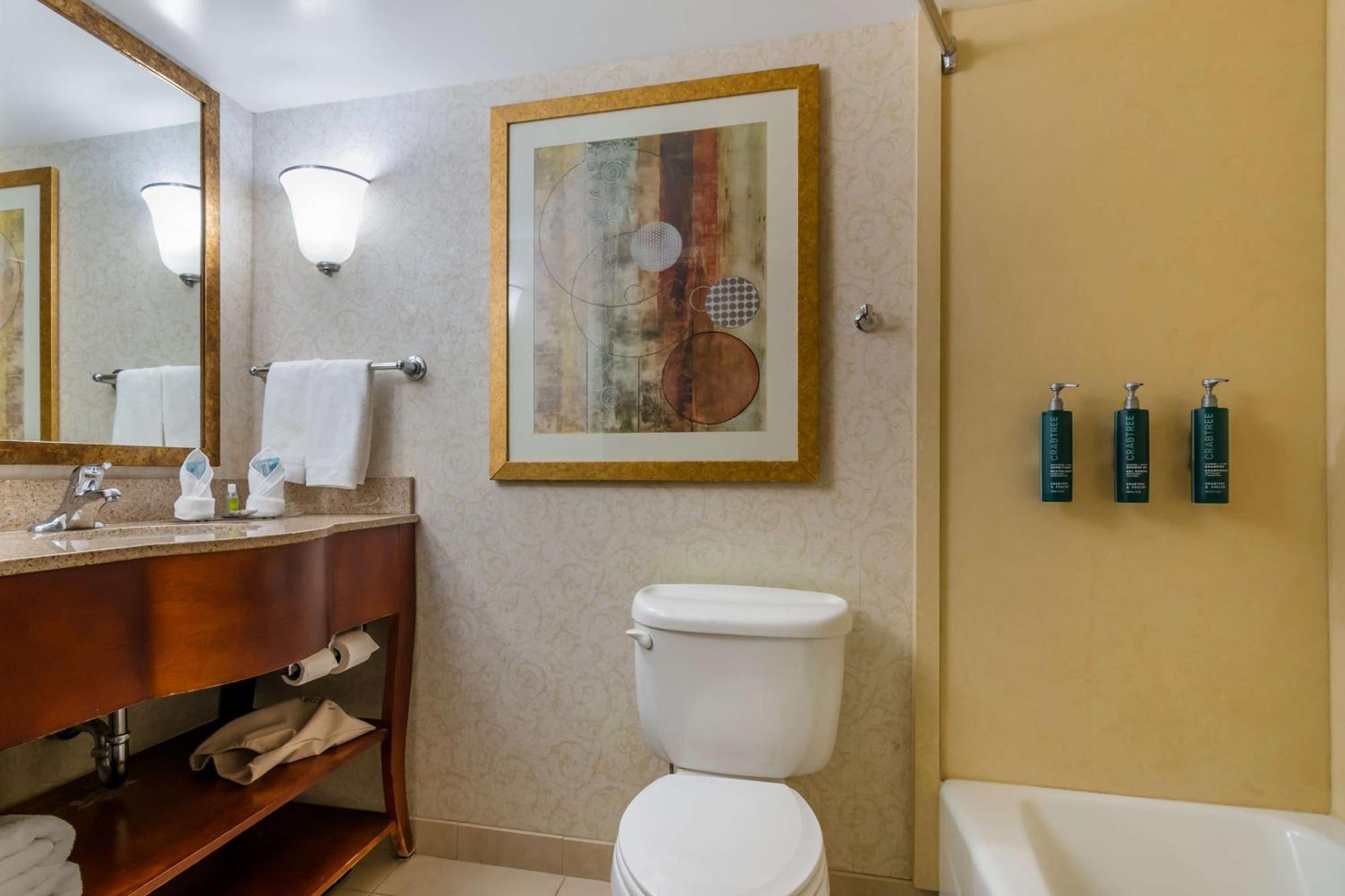 Doubletree By Hilton Джеферсън Сити Екстериор снимка