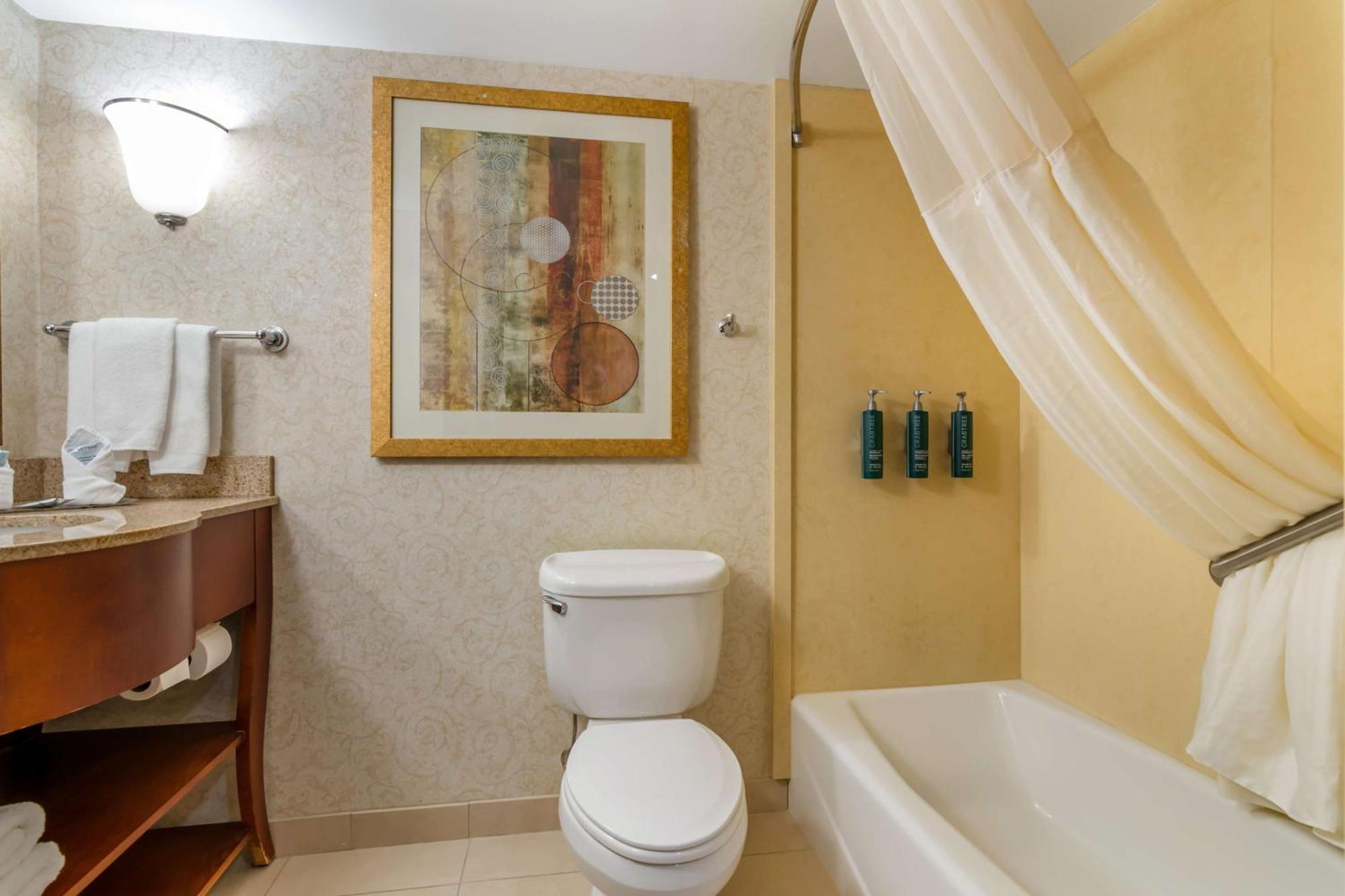 Doubletree By Hilton Джеферсън Сити Екстериор снимка